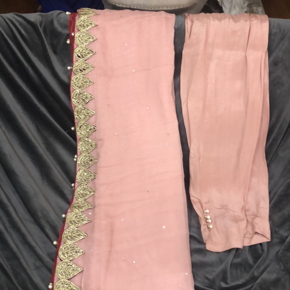 Pakistani (kurta )Chiffon suit 3 piece suit, tea pink - Picture 7 of 11
